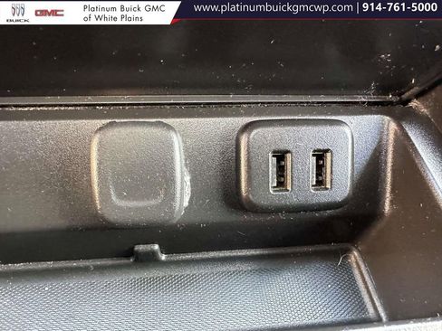 Used 2017 Chevrolet Tahoe Premier image 34