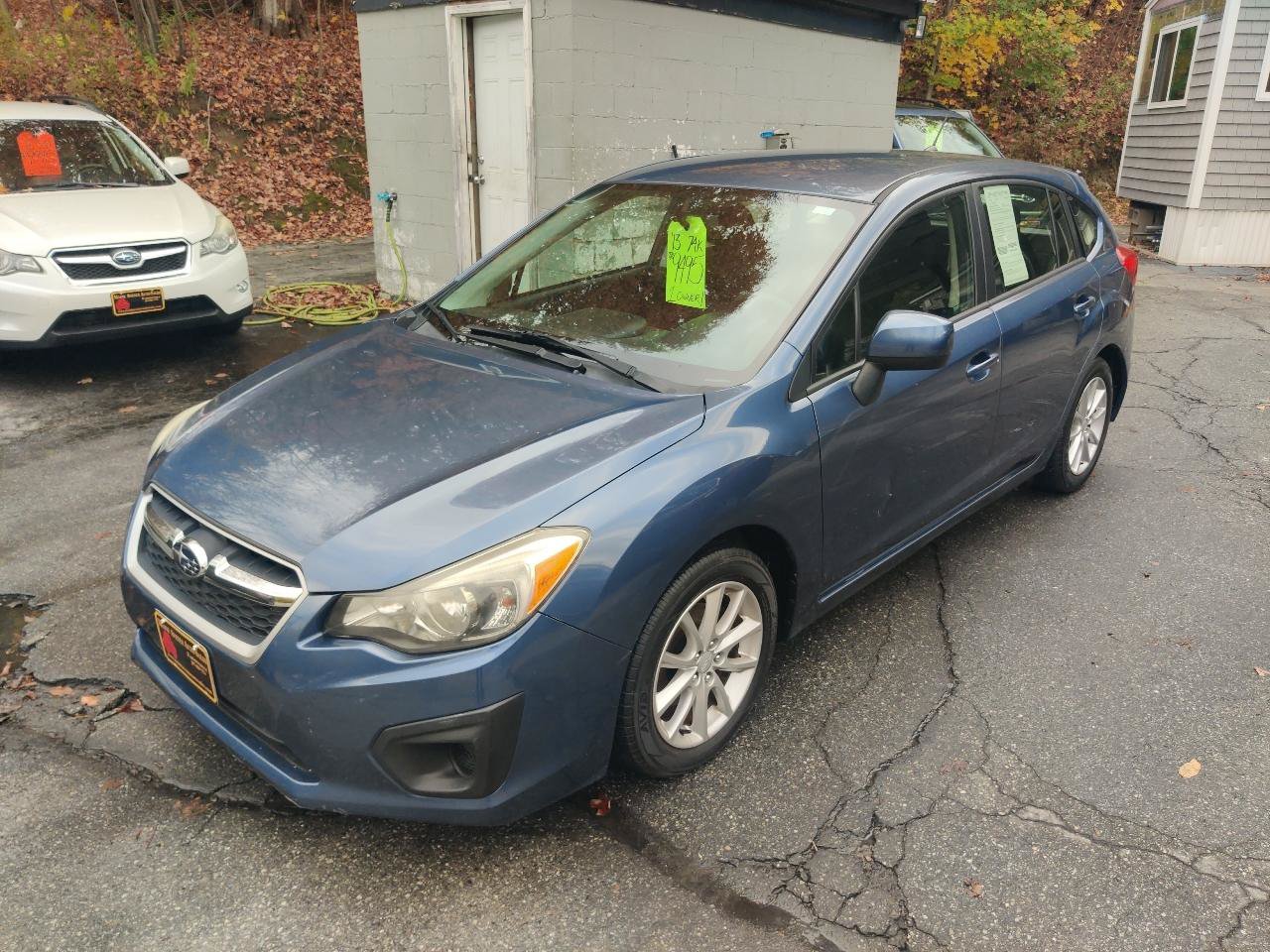 Used 2013 Subaru Impreza 2.0i Premium w/ All-Weather Pkg AWD/4WD image 2