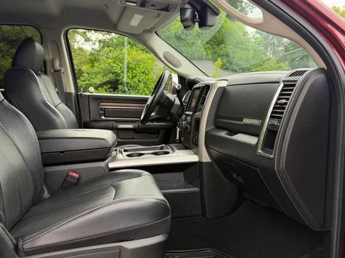 Used 2018 RAM 2500 Laramie AWD/4WD image 29