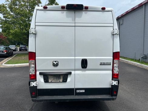 Used 2025 RAM ProMaster 3500 w/ Convenience Group FWD image 6