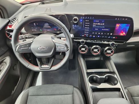 Used 2024 Chevrolet Blazer EV RS AWD/4WD image 27