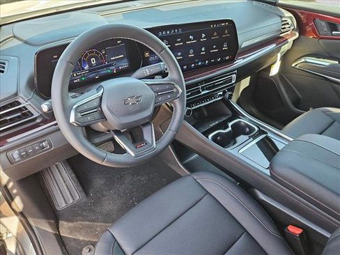 New 2026 Chevrolet Traverse Z71 image 3