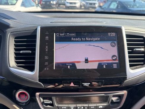 Used 2019 Honda Ridgeline RTL-E image 15