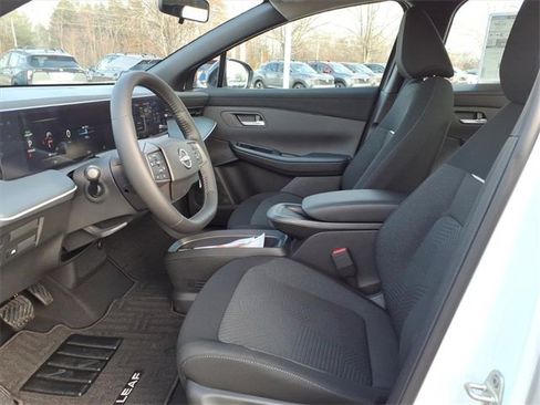 New 2026 Nissan Leaf image 5