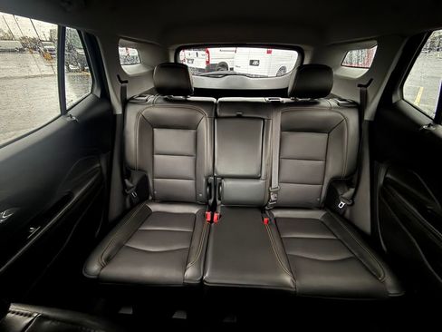 Used 2020 GMC Terrain SLT w/ Preferred Package image 14