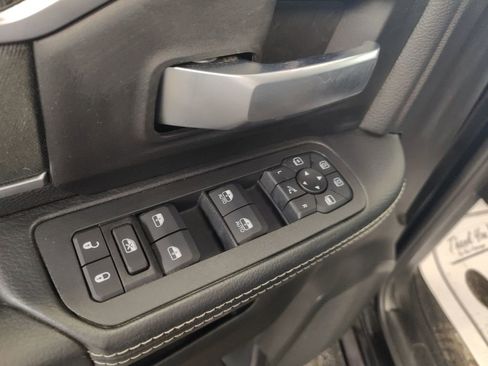 New 2025 RAM 2500 Big Horn AWD/4WD image 17