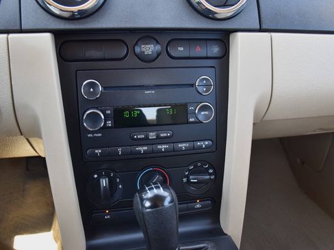 Used 2008 Ford Mustang GT Premium RWD image 15