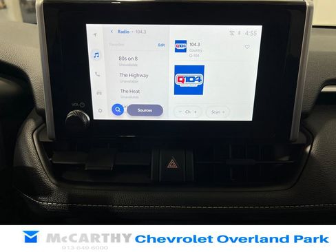 Used 2025 Toyota RAV4 LE AWD/4WD image 19