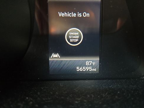 Used 2021 Hyundai Elantra SEL w/ Cargo Package FWD image 3