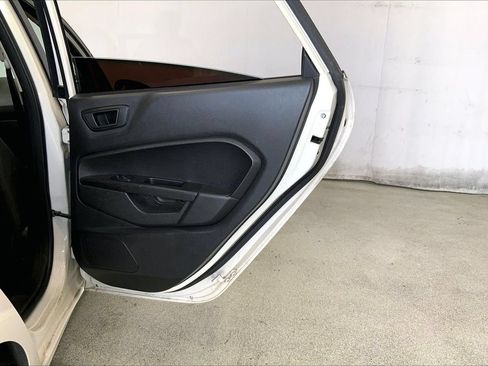 Used 2019 Ford Fiesta SE w/ Equipment Group 201A FWD image 23