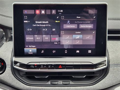 Used 2023 Jeep Compass Sport image 16