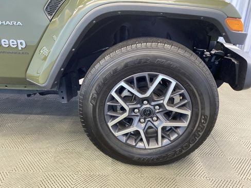 Certified 2024 Jeep Wrangler Sahara image 42