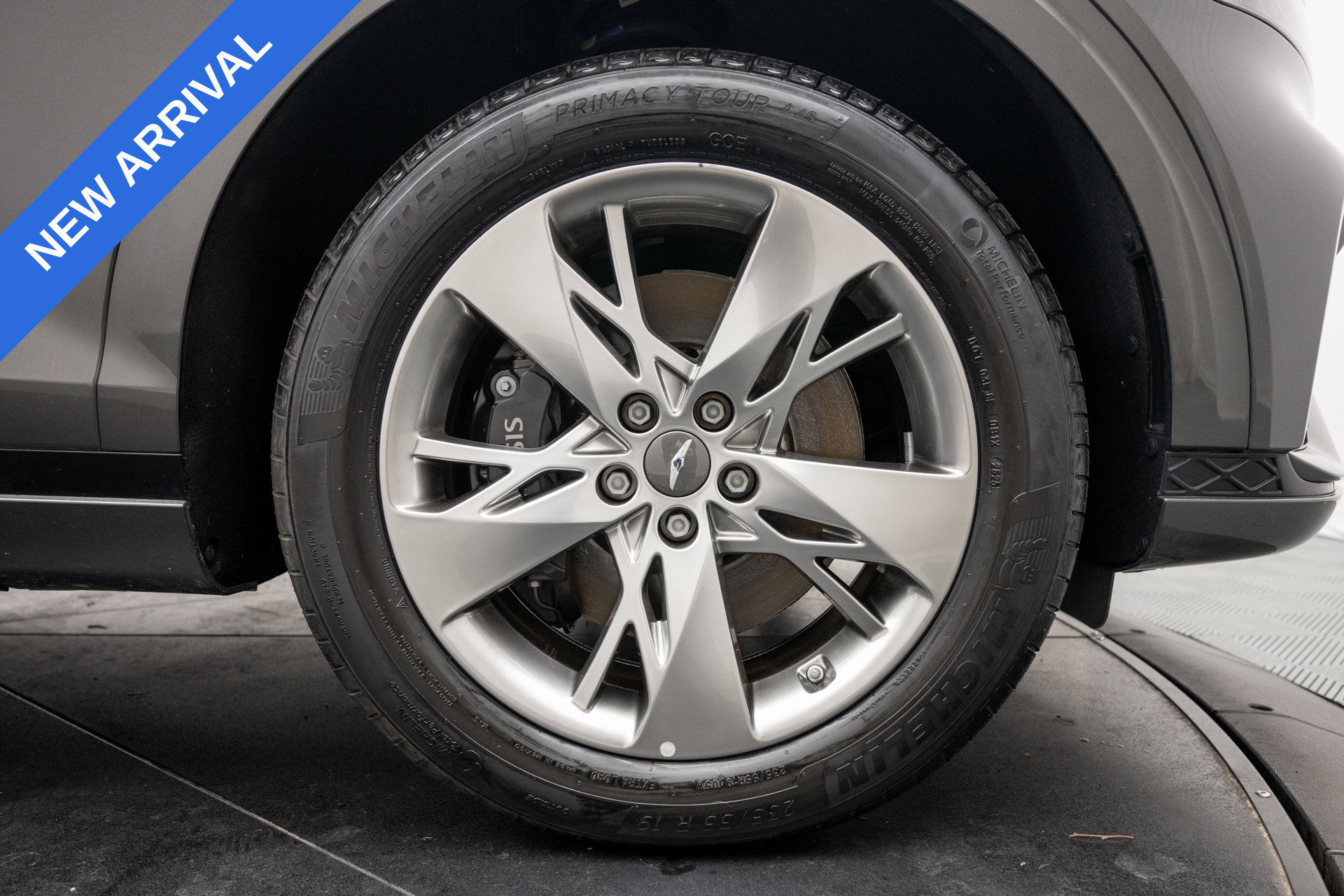 Used 2025 Genesis GV70 3.5T Sport AWD/4WD image 31