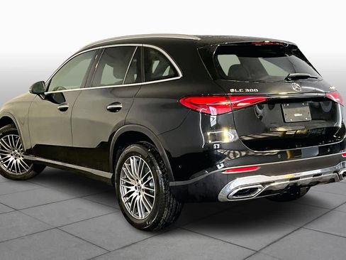 New 2026 Mercedes-Benz GLC 300 4MATIC image 3