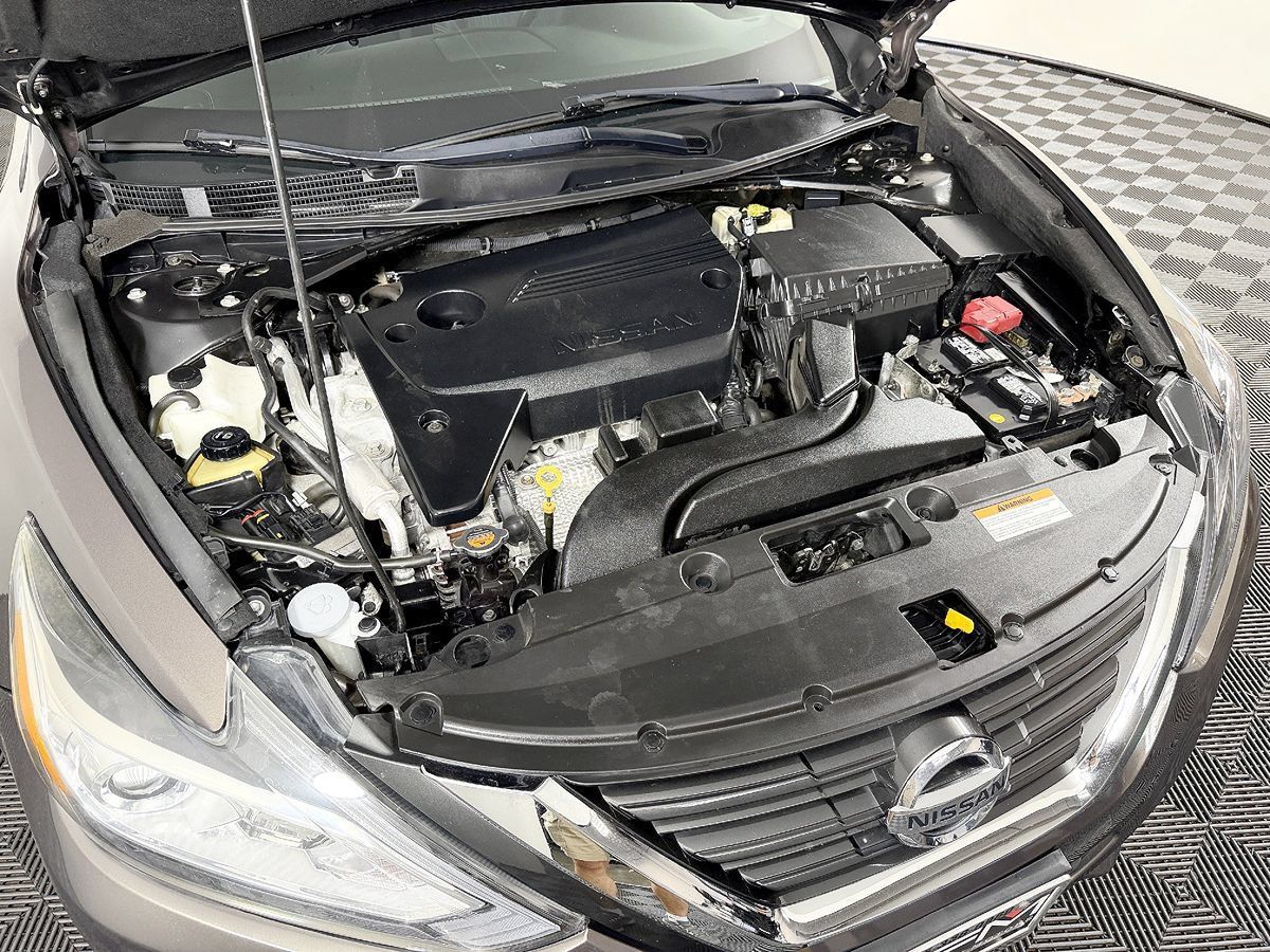 Used 2017 Nissan Altima 2.5 SV FWD image 22