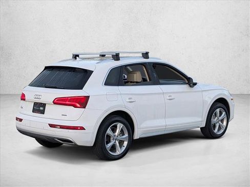 Used 2020 Audi Q5 2.0T Premium w/ Convenience Package image 5