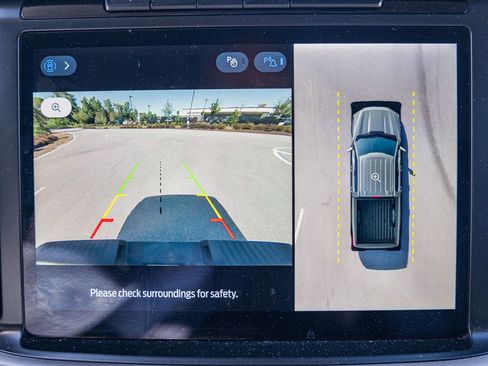 Used 2024 Ford F150 XLT w/ Equipment Group 302A MID image 32