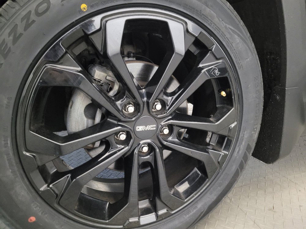 Used 2019 GMC Terrain SLE w/ Black Edition AWD/4WD image 31