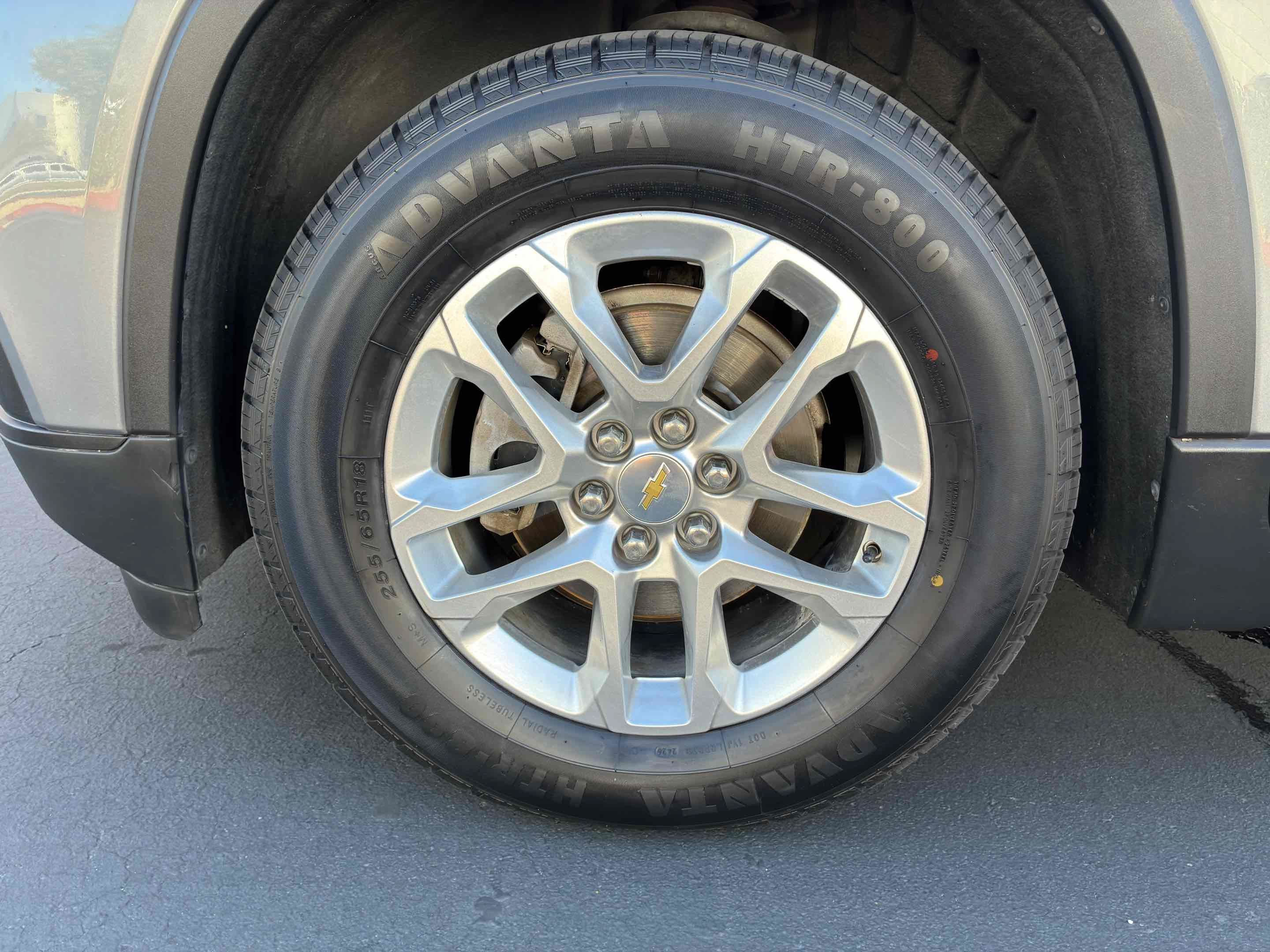 Used 2018 Chevrolet Traverse LS AWD/4WD image 11
