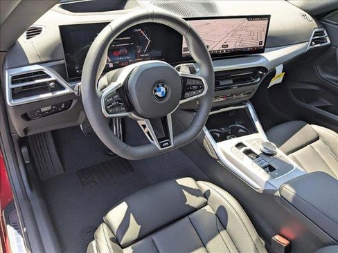 Used 2025 BMW 230i Coupe w/ M Sport Package image 3