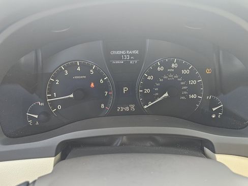 Used 2011 Lexus RX 350 2WD w/ Premium Pkg image 11