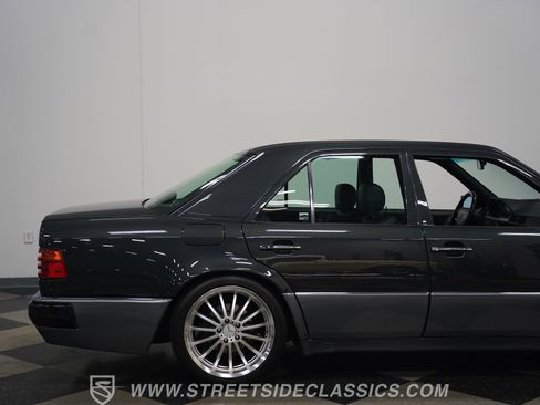 Used 1993 Mercedes-Benz 500 E image 34