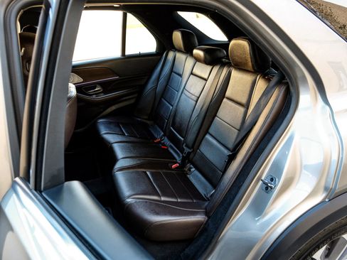 Used 2022 Mercedes-Benz GLE 350 w/ Premium Package image 37