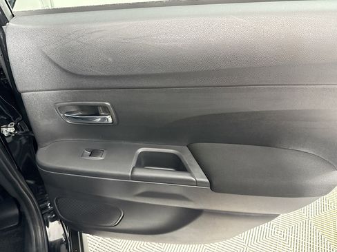 Used 2024 Mitsubishi Outlander Sport ES AWD/4WD image 25