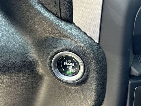 Used 2022 GMC Sierra 1500 Elevation AWD/4WD image 16