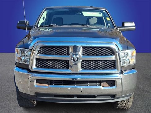 Used 2018 RAM 2500 Tradesman w/ Chrome Appearance Group image 2