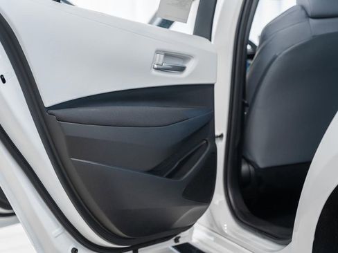 New 2026 Toyota Corolla SE image 29