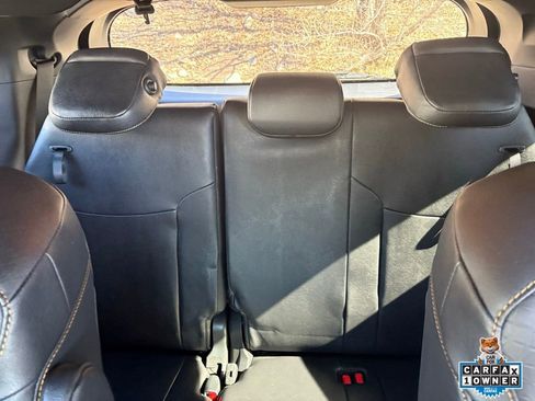 Used 2025 Toyota Sienna XLE Woodland Edition image 24