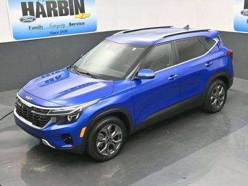 Used 2024 Kia Seltos S AWD/4WD image 23