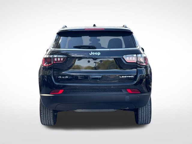 Used 2025 Jeep Compass Limited AWD/4WD image 4