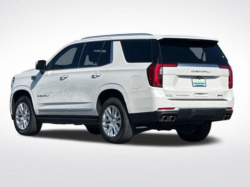Used 2025 GMC Yukon Denali w/ Sun & Power Step Package AWD/4WD image 5