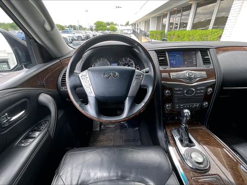 Used 2017 INFINITI QX80 2WD image 5