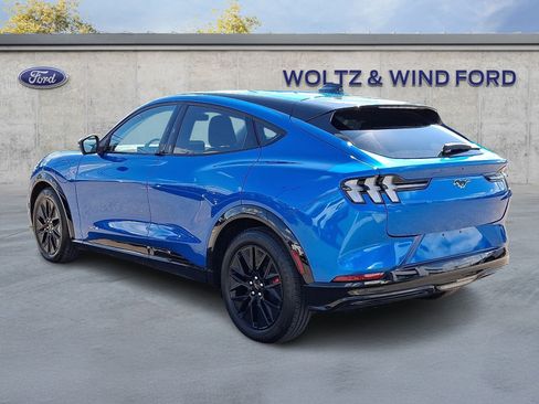 Used 2025 Ford Mustang Mach-E Premium w/ Sport Appearance Package AWD/4WD image 4