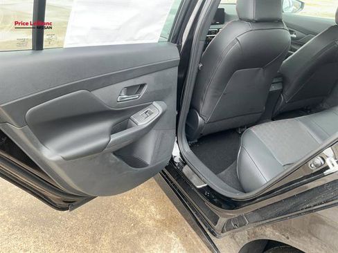 New 2026 Nissan Sentra SR w/ SR Premium Package FWD image 29