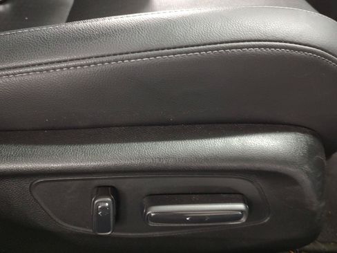 Certified 2025 Honda Civic Sport Touring image 5
