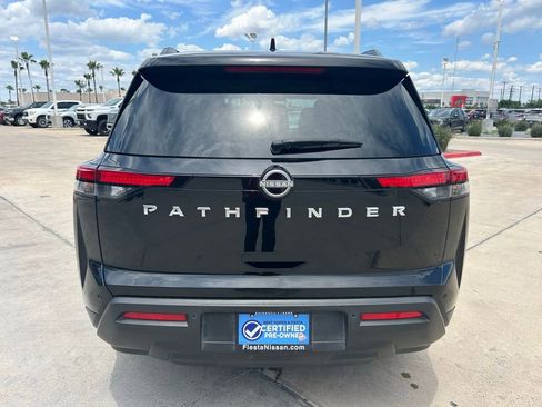 Certified 2025 Nissan Pathfinder SV FWD image 6