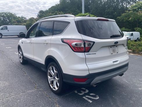 Used 2017 Ford Escape Titanium FWD image 4