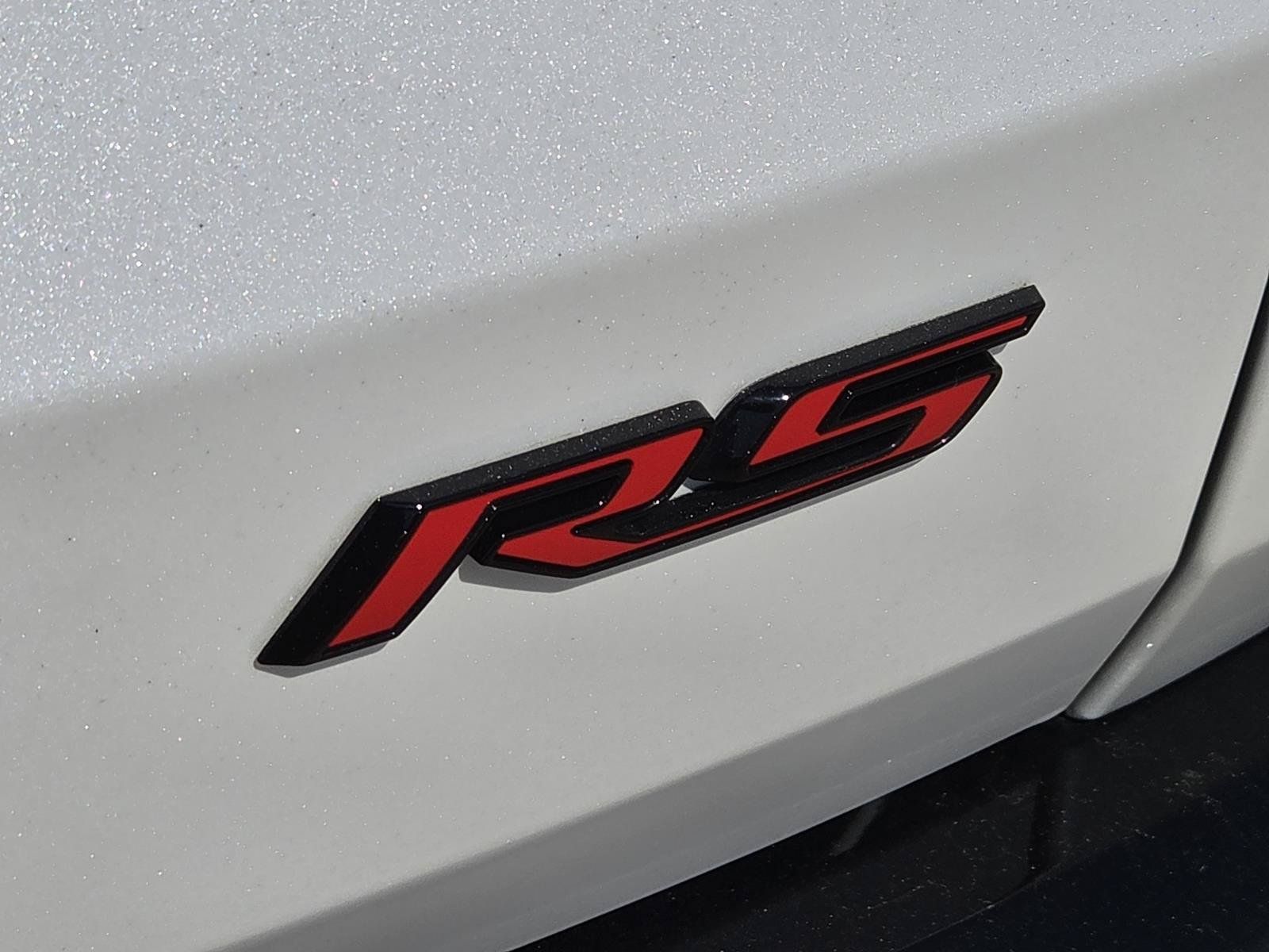 Used 2024 Chevrolet Traverse RS w/ LPO, Floor Liner Package FWD image 8