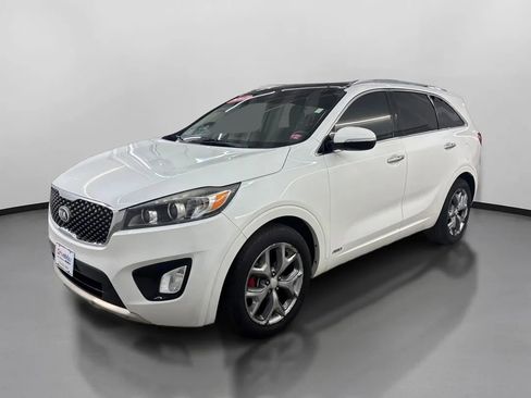 Used 2017 Kia Sorento SX AWD/4WD image 4
