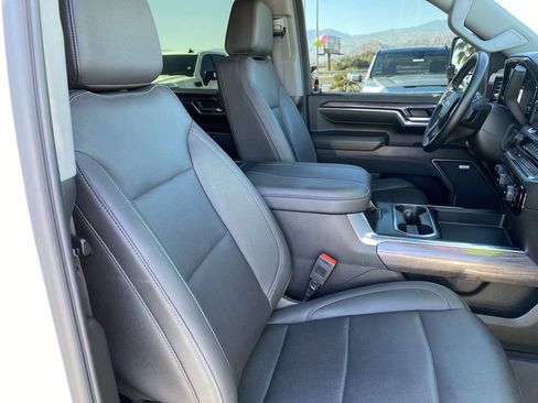 Used 2024 Chevrolet Silverado 2500 LTZ w/ LTZ Convenience Package image 28