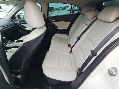Used 2018 MAZDA MAZDA3 Grand Touring FWD image 9