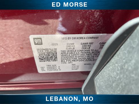 Certified 2025 Chevrolet Trax LT FWD image 31