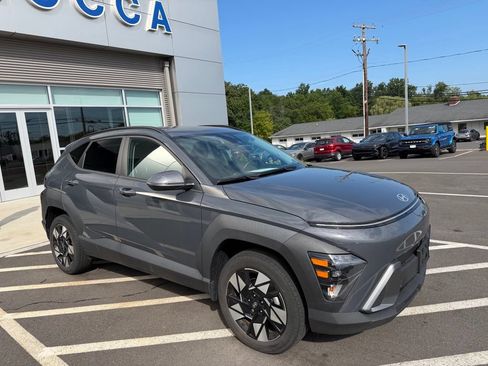 Used 2024 Hyundai Kona SEL AWD/4WD image 9