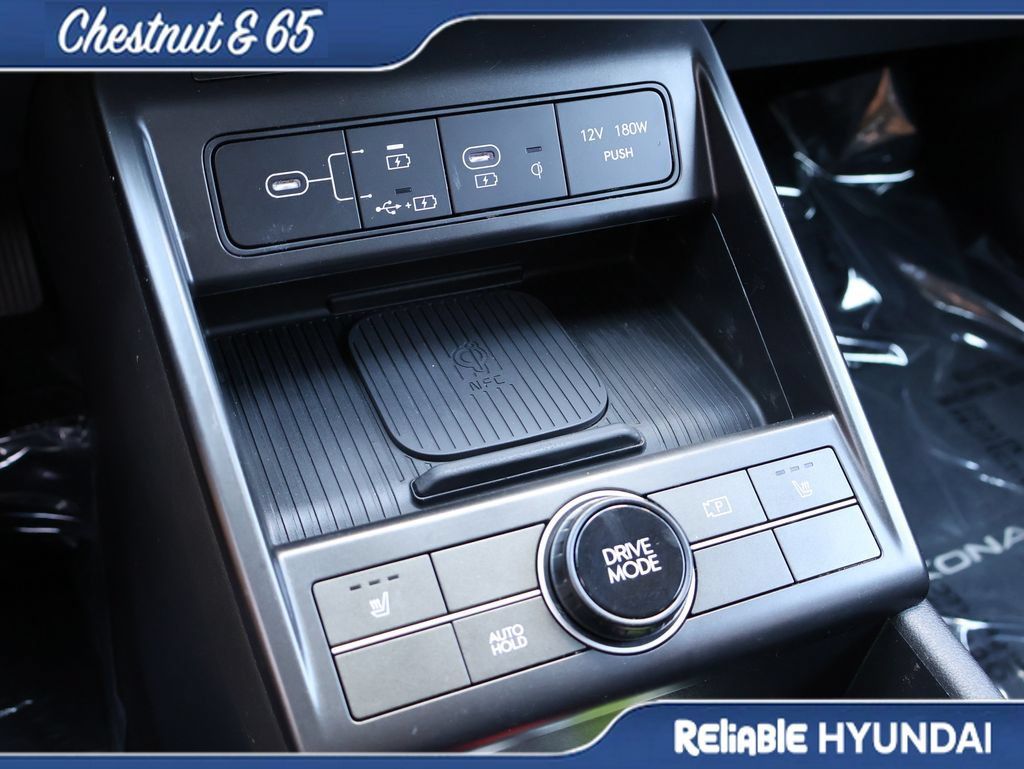 Certified 2024 Hyundai Kona SEL w/ Convenience Package FWD image 38