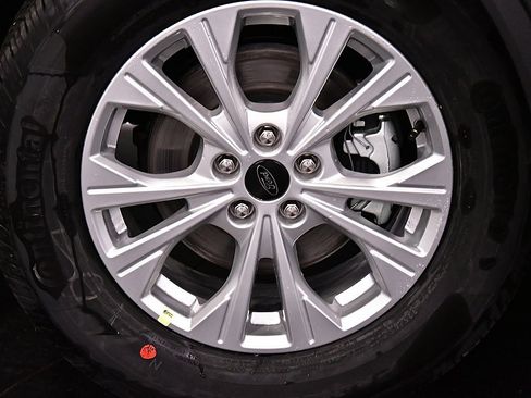 New 2025 Ford Escape Active w/ Cold Weather Package image 9