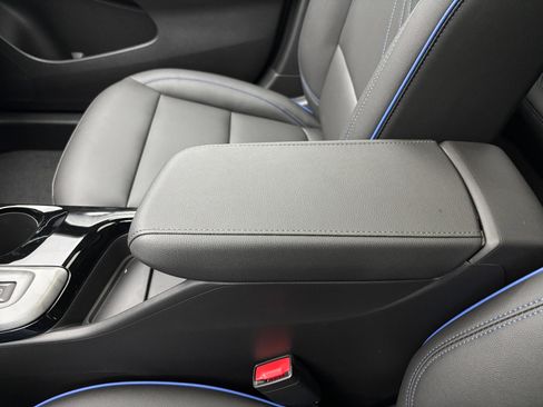 New 2026 Buick Envista Sport Touring w/ Convenience I Package FWD image 30
